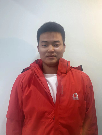 李超